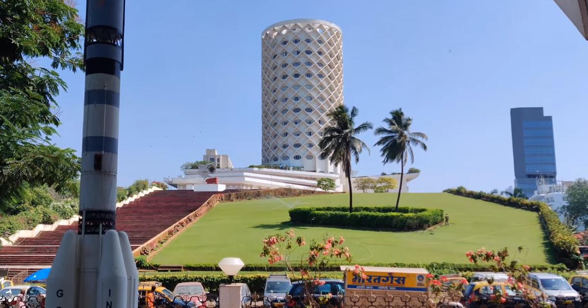 Nehru Science Centre & Planetarium 